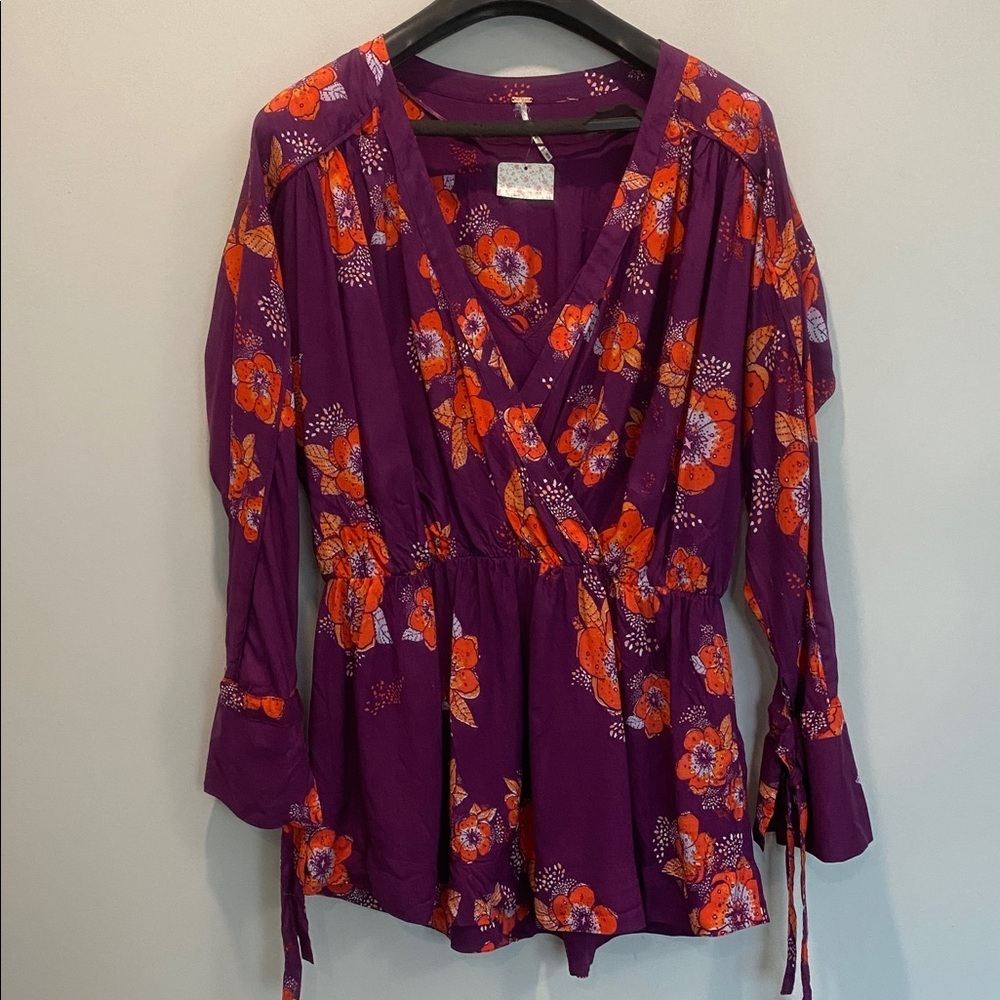 Free People Tuscan Dreams Tunic dress Plum Bell Sleeve size Medium NWT - Picture 3 of 16